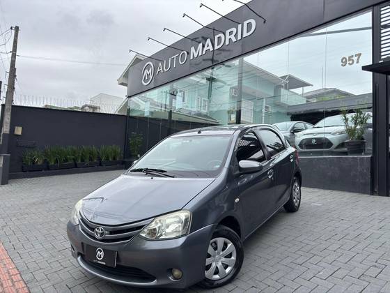 TOYOTA ETIOS 1.5 XS 16V FLEX 4P MANUAL